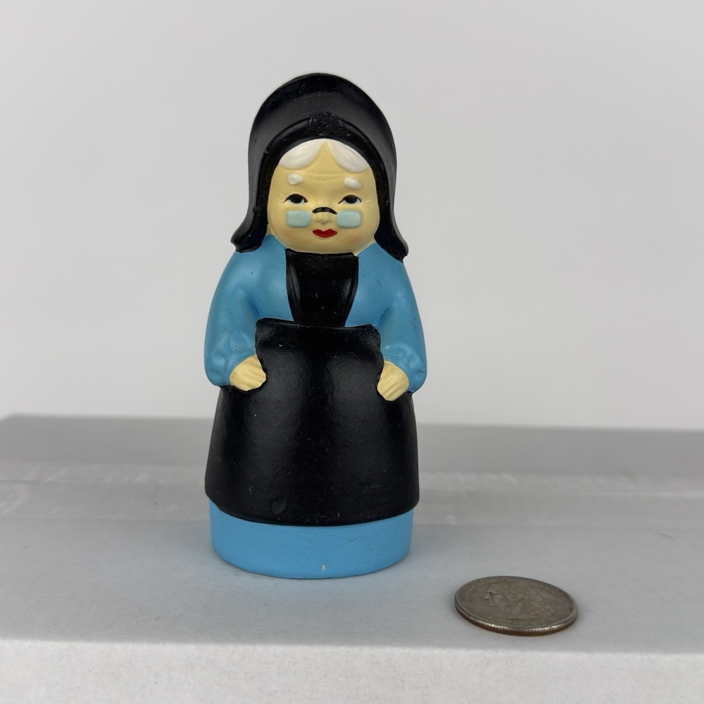 Vintage Brinn's Amish Woman Salt Shaker Ceramic Korea Folk Art 4.5"
